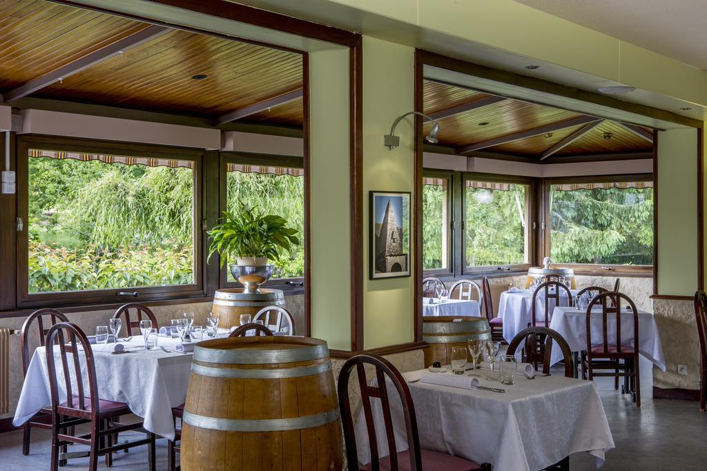 Hotel Du Lac Lacapelle-Viescamp Екстериор снимка